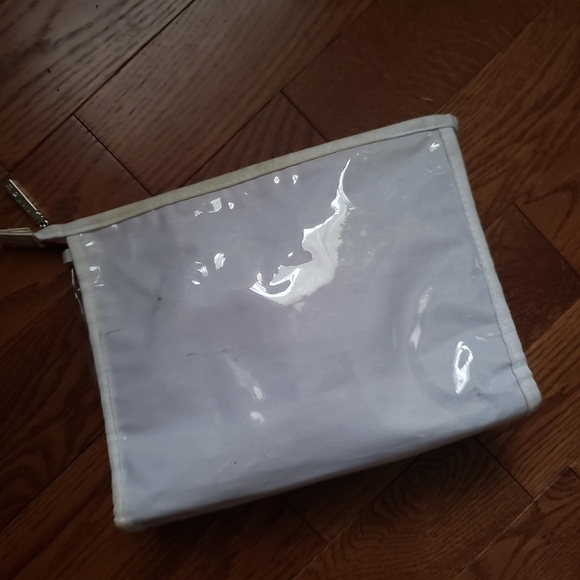 MALLY makeup bag. - Picture 2 of 6